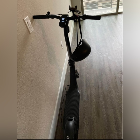 Moderately Used Bird Flex Scooter-For Charlotte Metro Area Pick Up/Delivery ONLY - Picture 2 of 4